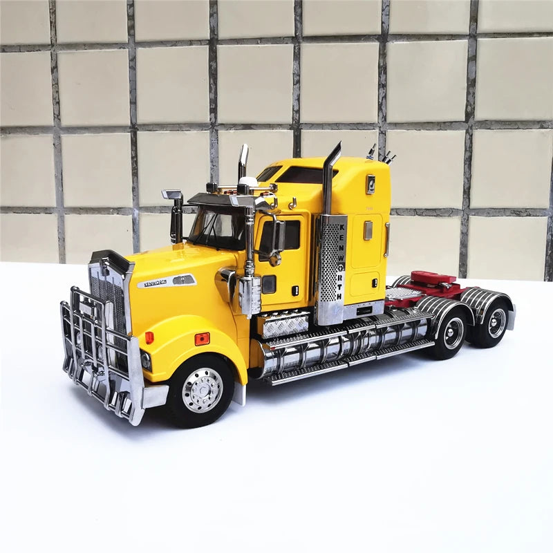 1:32 Scale Kenworth T909