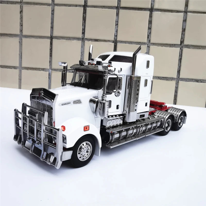 1:32 Scale Kenworth T909