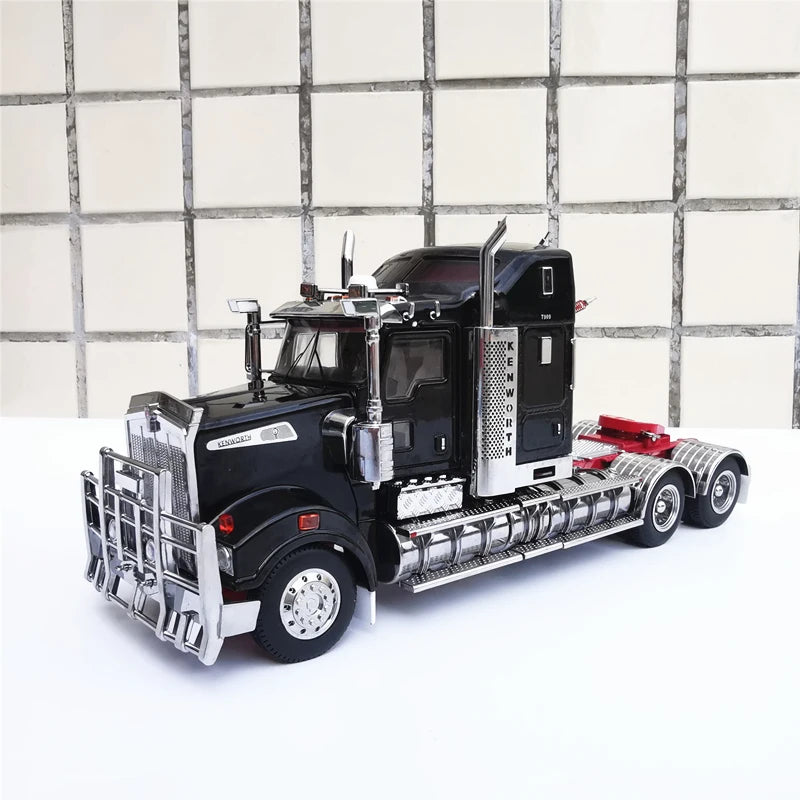 1:32 Scale Kenworth T909